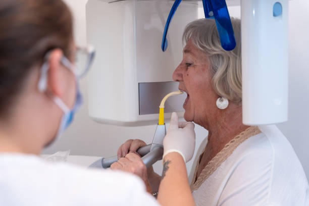 Best Emergency Dental Extractions in Deerwood, TX
