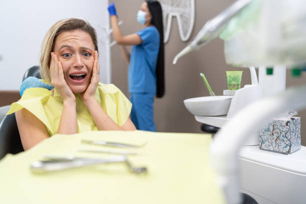 Best Weekend Emergency Dentist in Deerwood, TX