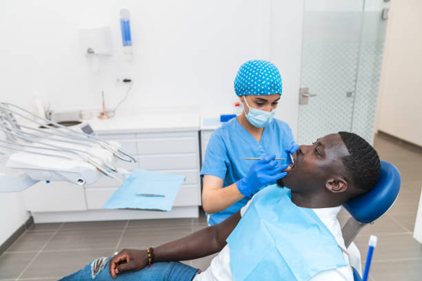 Best Broken or Cracked Tooth Emergency Dentist in Deerwood, TX